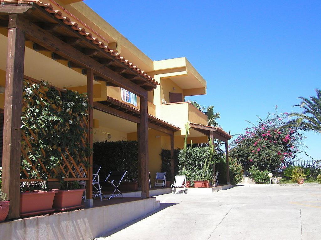 Residence Covo Degli Dei Milazzo Eksteriør billede