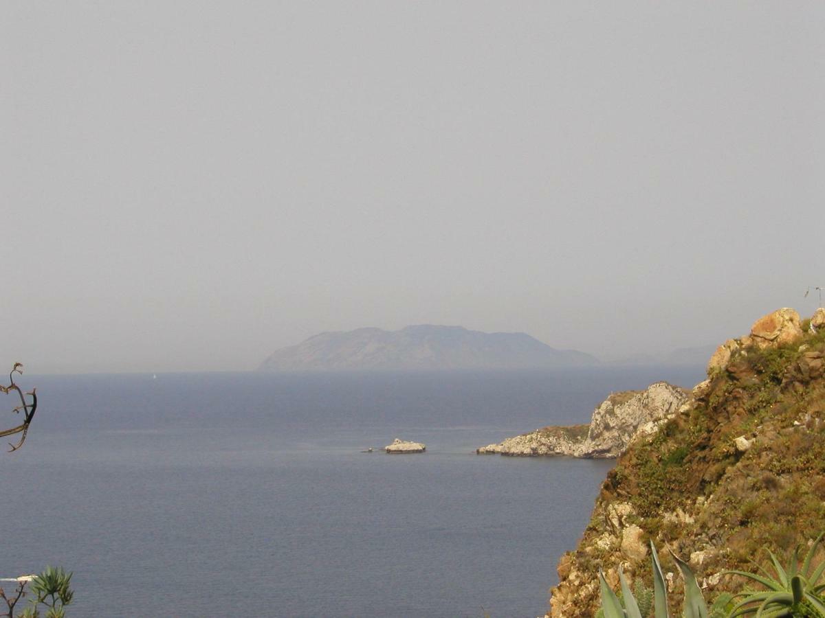 Residence Covo Degli Dei Milazzo Eksteriør billede