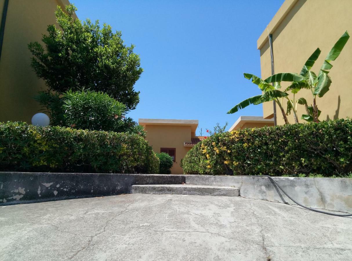 Residence Covo Degli Dei Milazzo Eksteriør billede