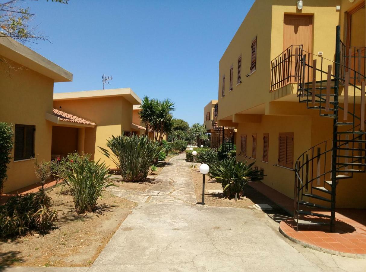 Residence Covo Degli Dei Milazzo Eksteriør billede