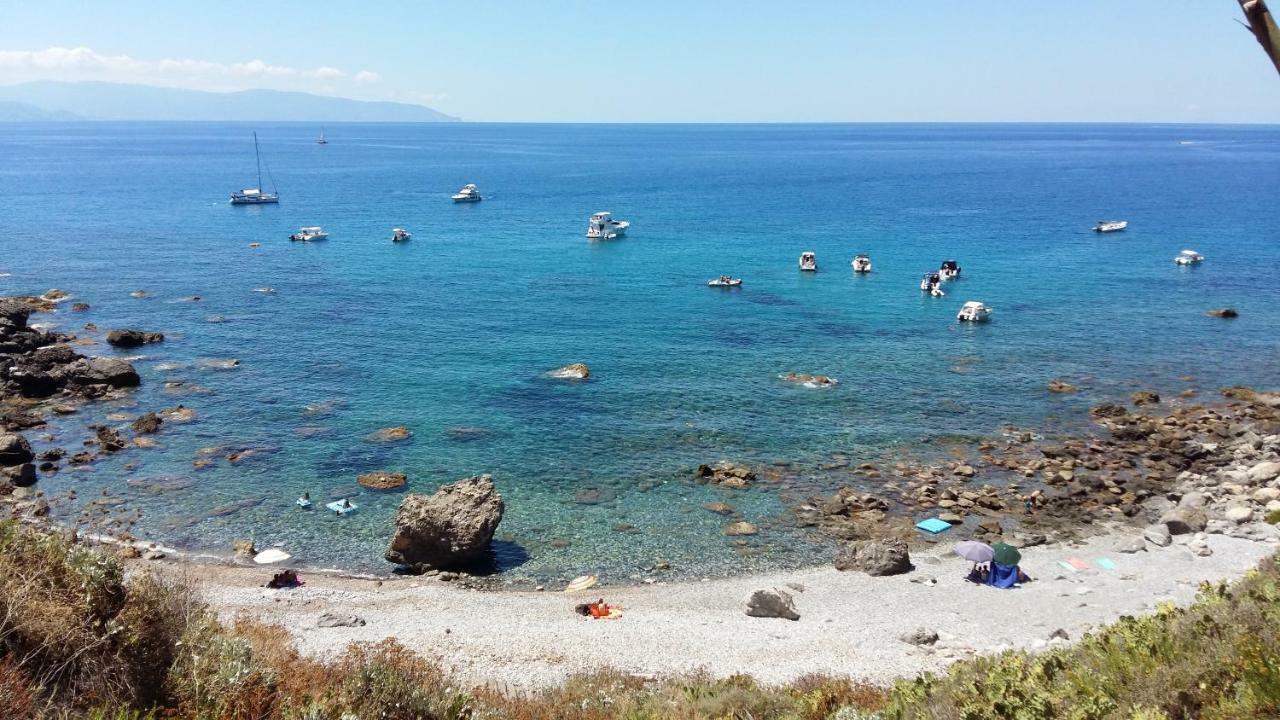 Residence Covo Degli Dei Milazzo Eksteriør billede